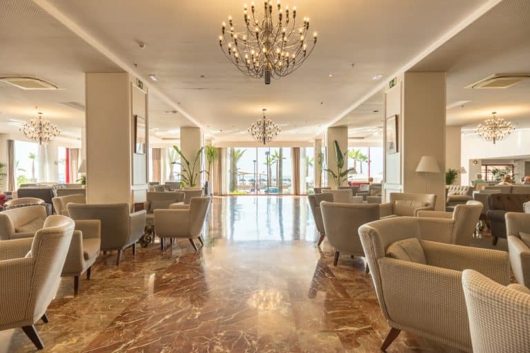 21_BarSalon (1)