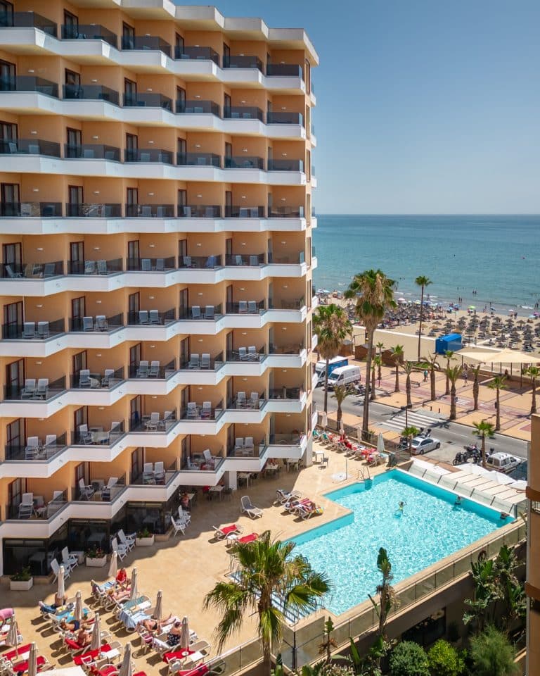 2_HotelAngela